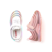 将图片加载到图库查看器,'Hologram Line' LED Sneakers