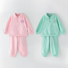 将图片加载到图库查看器,'Tennis Club' Top and Bottom Set