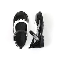 将图片加载到图库查看器,'Black Darlia' Mary Jane Shoes
