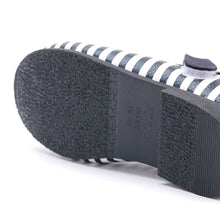 将图片加载到图库查看器,'Marine Heart' Mary Jane Shoes