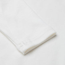 将图片加载到图库查看器,Charming Lace' T-Shirt