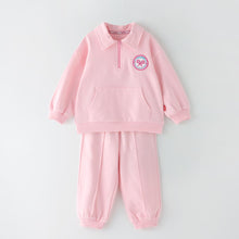 将图片加载到图库查看器,'Tennis Club' Top and Bottom Set