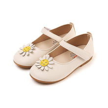 将图片加载到图库查看器,'Smiling' Mary Jane Shoes