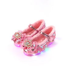 将图片加载到图库查看器,'Royal Harmony' LED Fur Mary Jane Shoes