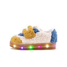 将图片加载到图库查看器,kids led fur sneakers
