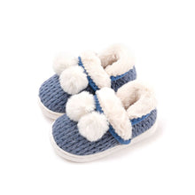 将图片加载到图库查看器,kids blue knit fur shoes