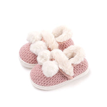将图片加载到图库查看器,kids pink knit fur shoes