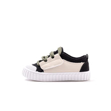 将图片加载到图库查看器,black sneakers for toddlers and kids