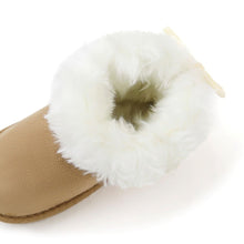 将图片加载到图库查看器,kids beige winter fur boots