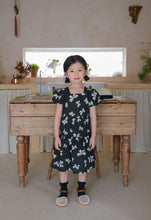 将图片加载到图库查看器，Blackbell Dress (Hat Set)
