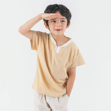 将图片加载到图库查看器，'Resort' T-Shirt
