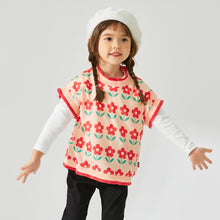 Load image into Gallery viewer, Yo Flower' Knit Vest
