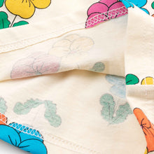 将图片加载到图库查看器，flower pattern ivory t-shirt

