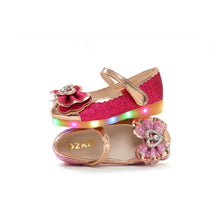 将图片加载到图库查看器，'Bling Heart' LED Mary Jane Shoes
