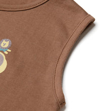 将图片加载到图库查看器，'Kind Lion' T-Shirt
