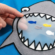 将图片加载到图库查看器，'Shark is Here' Top and Bottom Set
