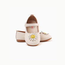 将图片加载到图库查看器，'Smiling' Mary Jane Shoes
