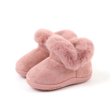将图片加载到图库查看器，'Cozy and Fluffy' Fur Boots
