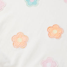 将图片加载到图库查看器，'Tong Tong Flower' T-Shirt
