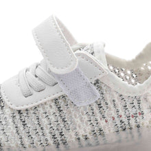 将图片加载到图库查看器，'Pro Mile' LED Mesh Sneakers
