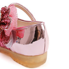 将图片加载到图库查看器，'Heart Flash' LED Mary Jane Shoes
