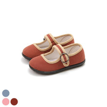 将图片加载到图库查看器，'Cream Puff' Slip-On Shoes
