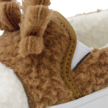 Load image into Gallery viewer, 'Dol Dol' Warm Slip-On Shoes
