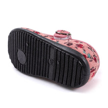 将图片加载到图库查看器，girls pink slip on shoes
