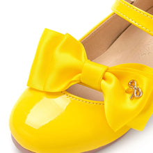 将图片加载到图库查看器，girls yellow mary jane shoes
