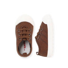 将图片加载到图库查看器，kids brown slipon shoes
