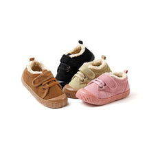 将图片加载到图库查看器，kids fur sneakers
