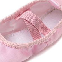 将图片加载到图库查看器，girls pink ballet shoes
