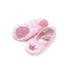将图片加载到图库查看器，girls pink ballet shoes
