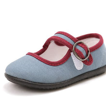 将图片加载到图库查看器，'Cream Puff' Slip-On Shoes
